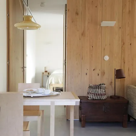 Leiras Do Tempo - Adults Nature Retreat - Tomadinha 2 - Geres National Park